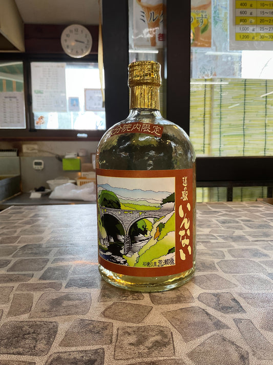 道の駅いんない オリジナル樫樽麦焼酎　720ml